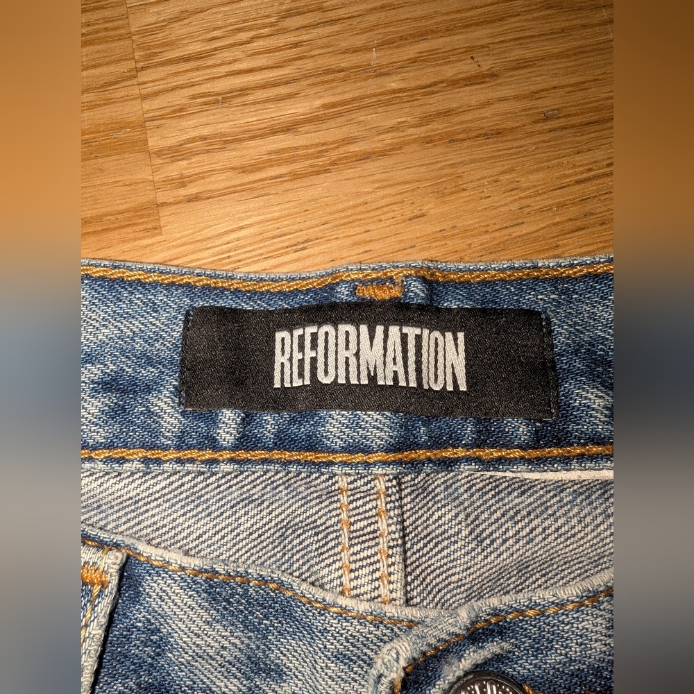 Reformation Reworked Levi's Shorts - Picture 8 of 8
